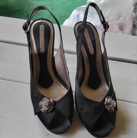 Bandolino Black Heel - Picture 1 of 5